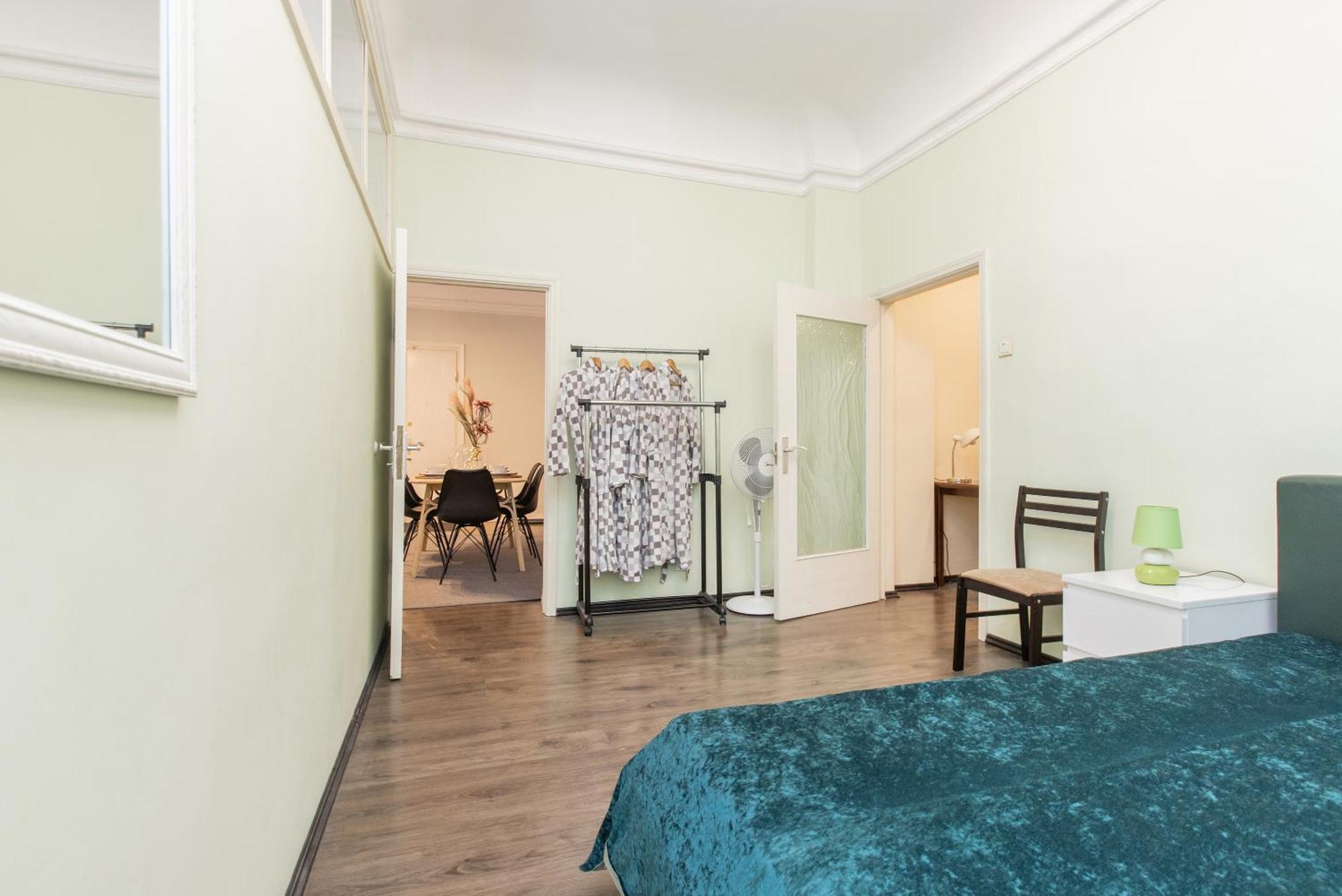 Large Vacation Apartments In The Old Town Riga Bagian luar foto